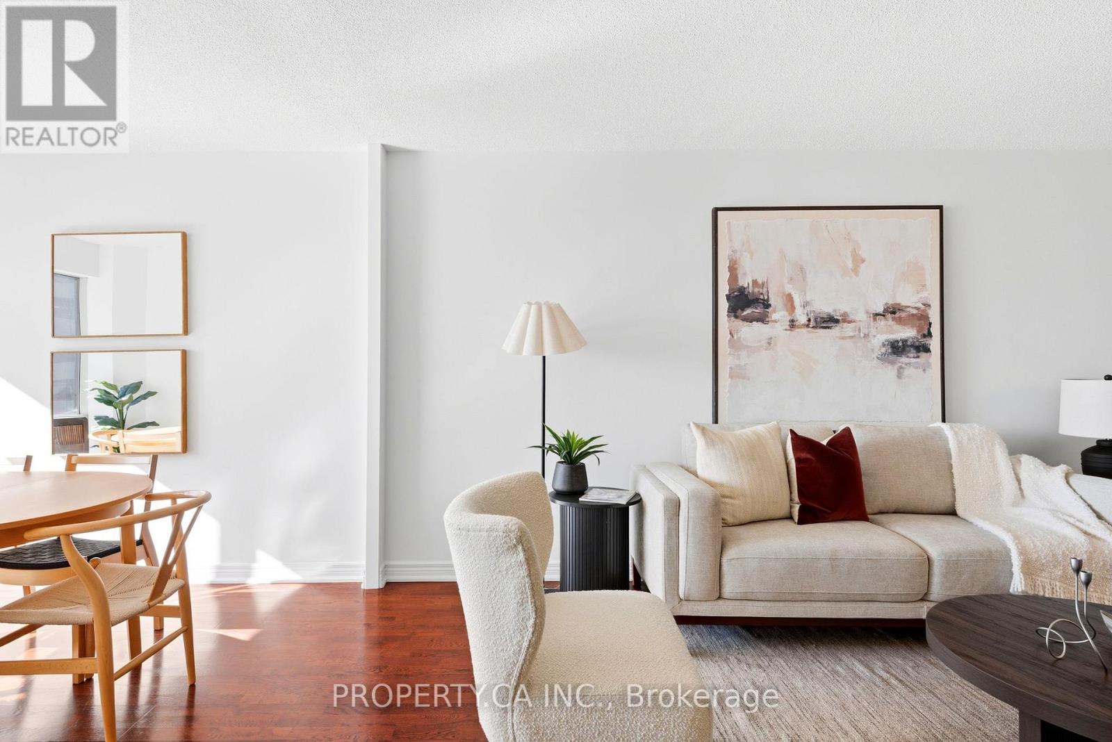 #2101 - 1001 Bay Street, Toronto, Ontario  M5S 3A6 - Photo 3 - C13228620