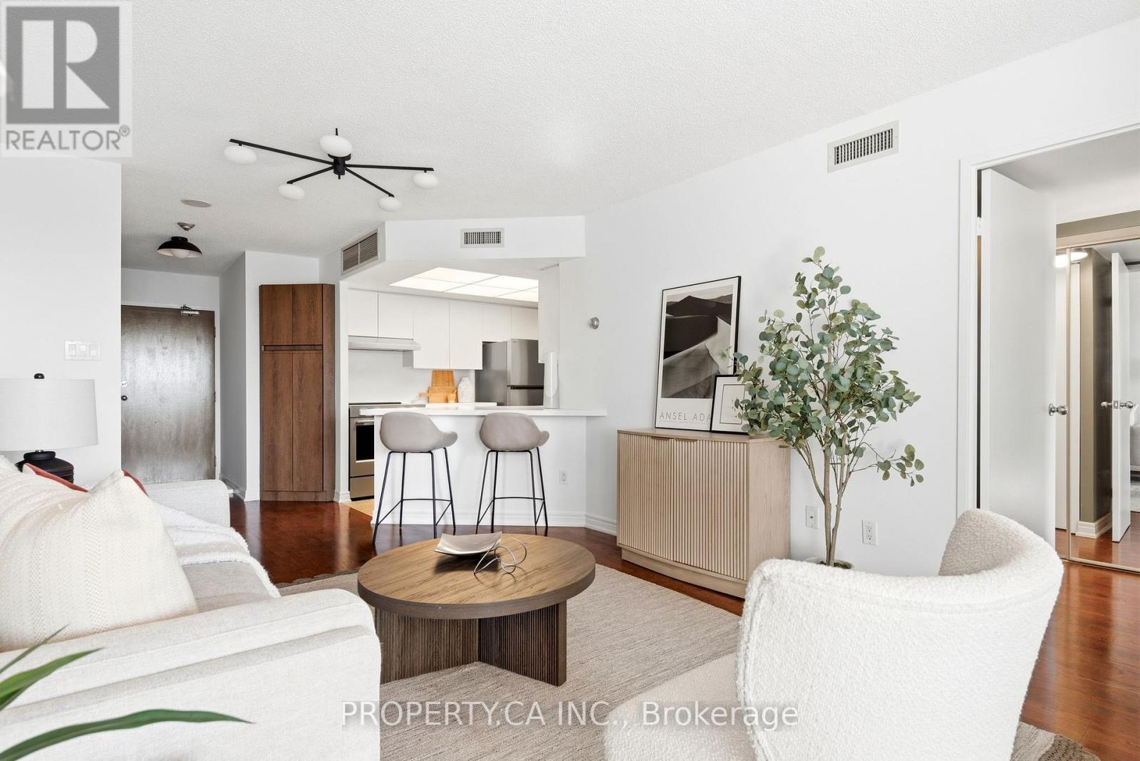 #2101 - 1001 Bay Street, Toronto, Ontario  M5S 3A6 - Photo 6 - C13228620