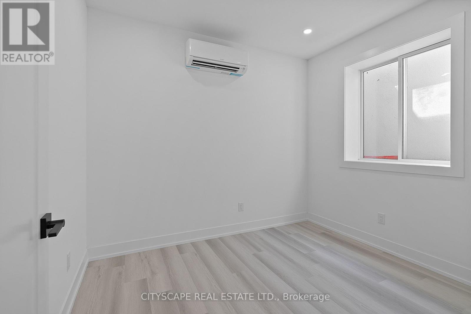 1 - 587 Oakwood Avenue, Toronto, Ontario  M6E 2X8 - Photo 16 - C13228682