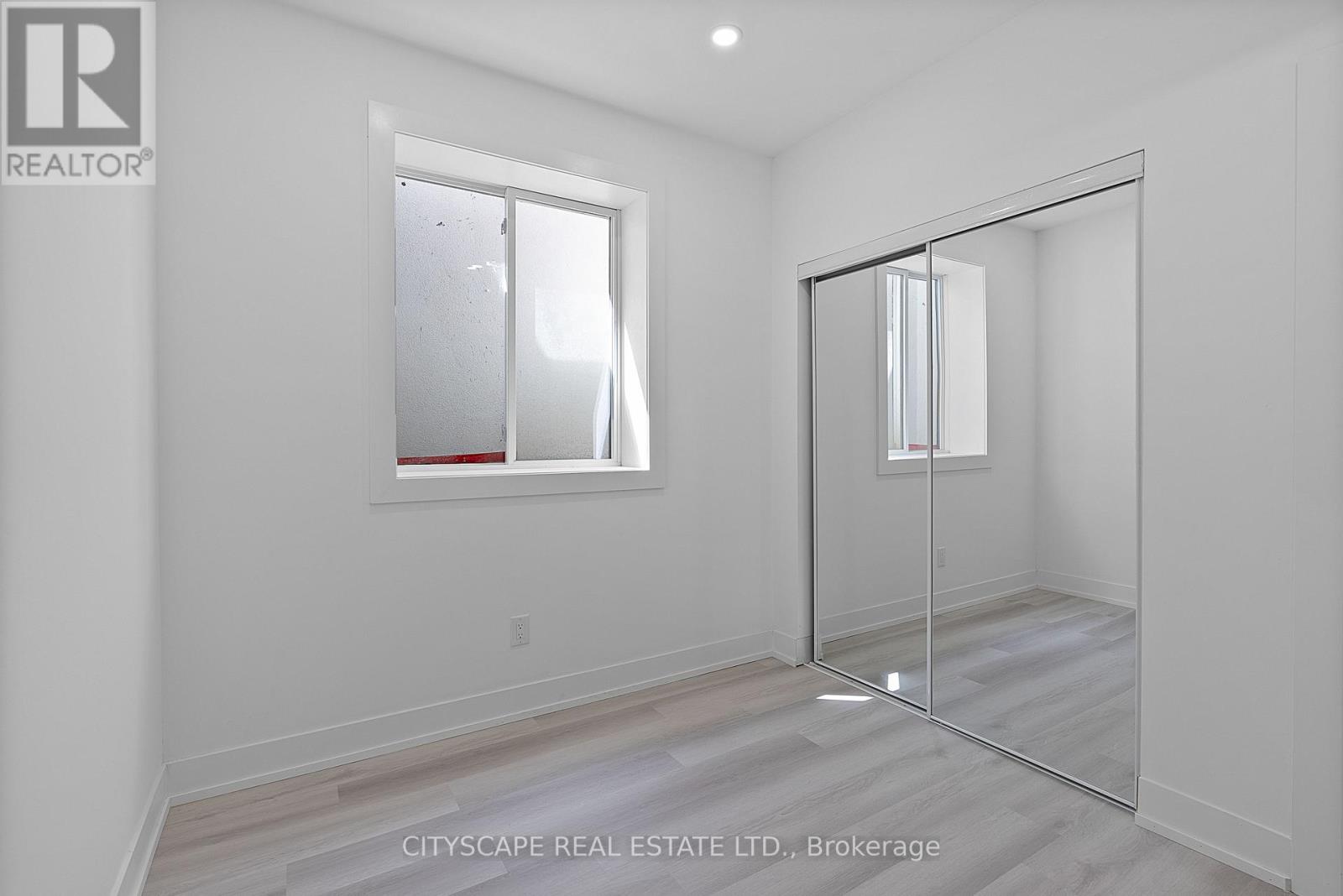 1 - 587 Oakwood Avenue, Toronto, Ontario  M6E 2X8 - Photo 17 - C13228682