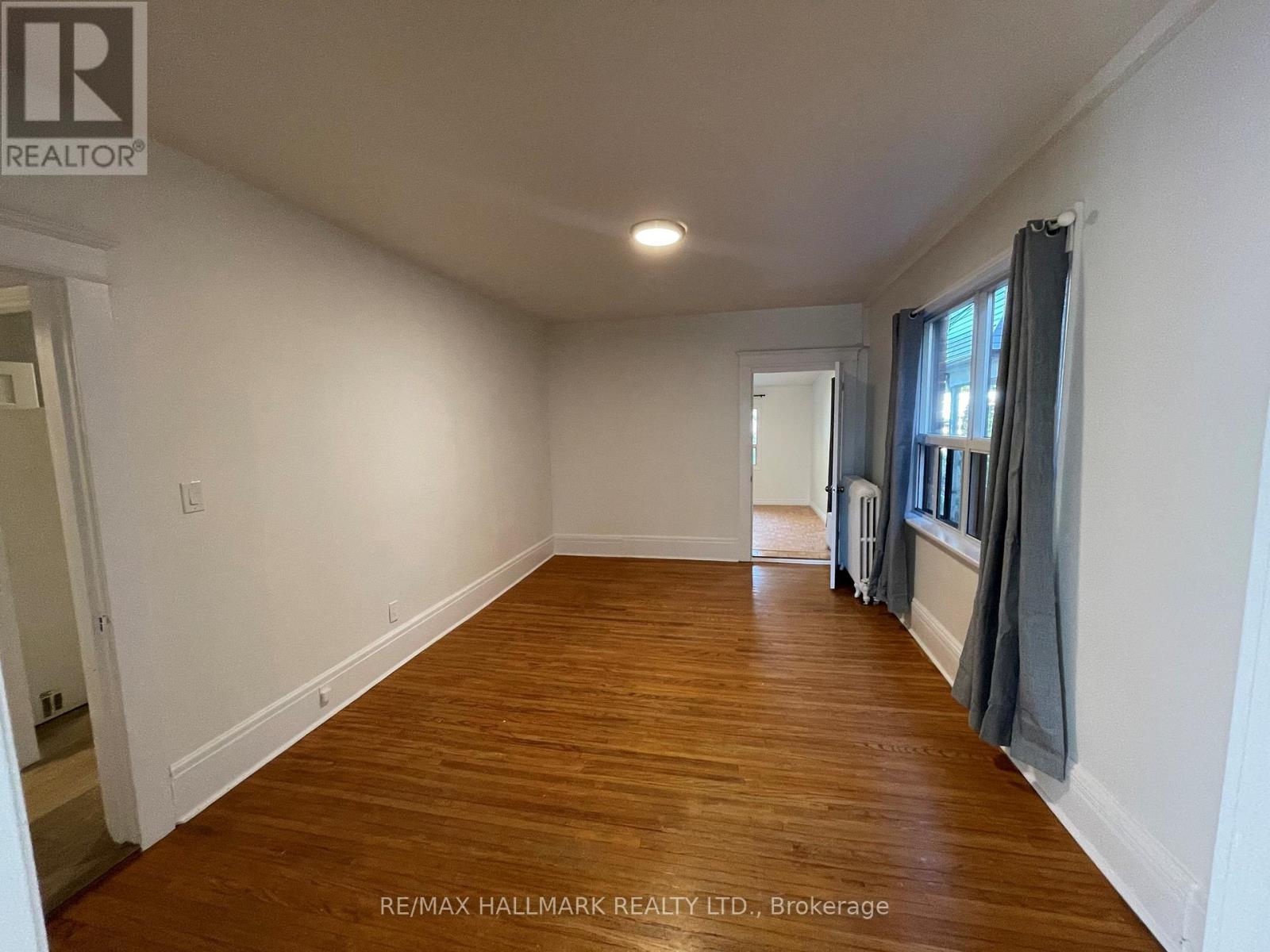 Main - 27 Delaware Avenue, Toronto, Ontario  M6H 2S8 - Photo 10 - C13228690