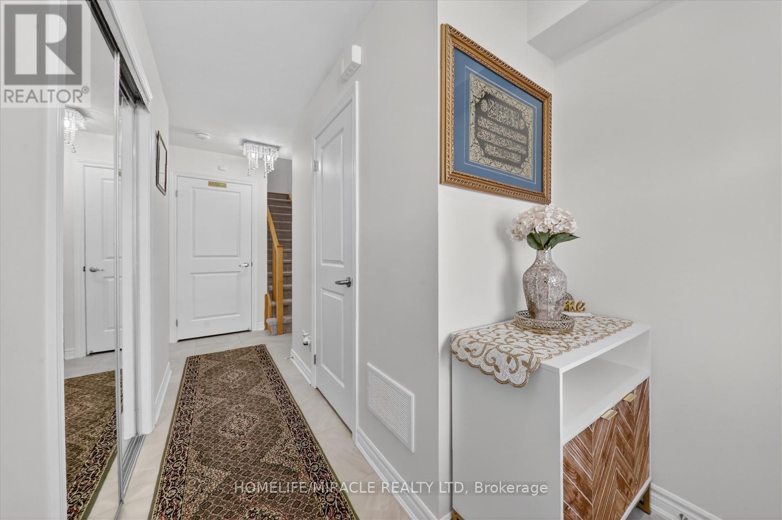 73 Sutcliffe Drive, Whitby, Ontario  L1R 0R4 - Photo 8 - E13228560