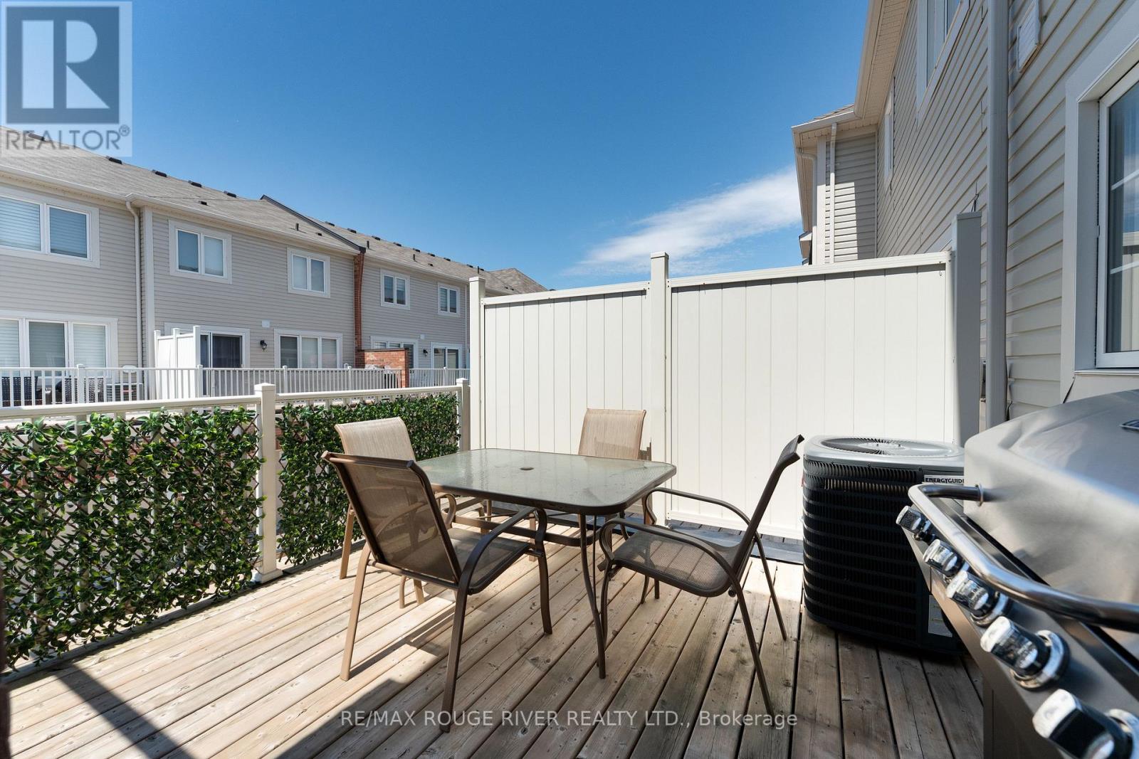 2402 Fall Harvest Crescent, Pickering, Ontario  L1X 0G2 - Photo 36 - E13228594