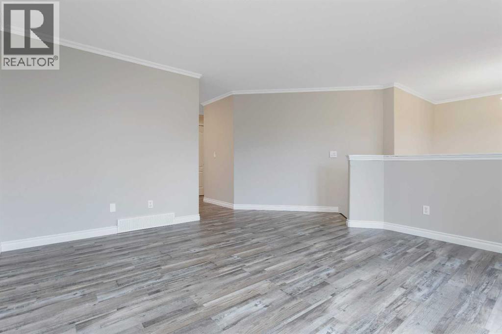 44 White Avenue, Red Deer, Alberta  T4N 7E5 - Photo 6 - A2314290
