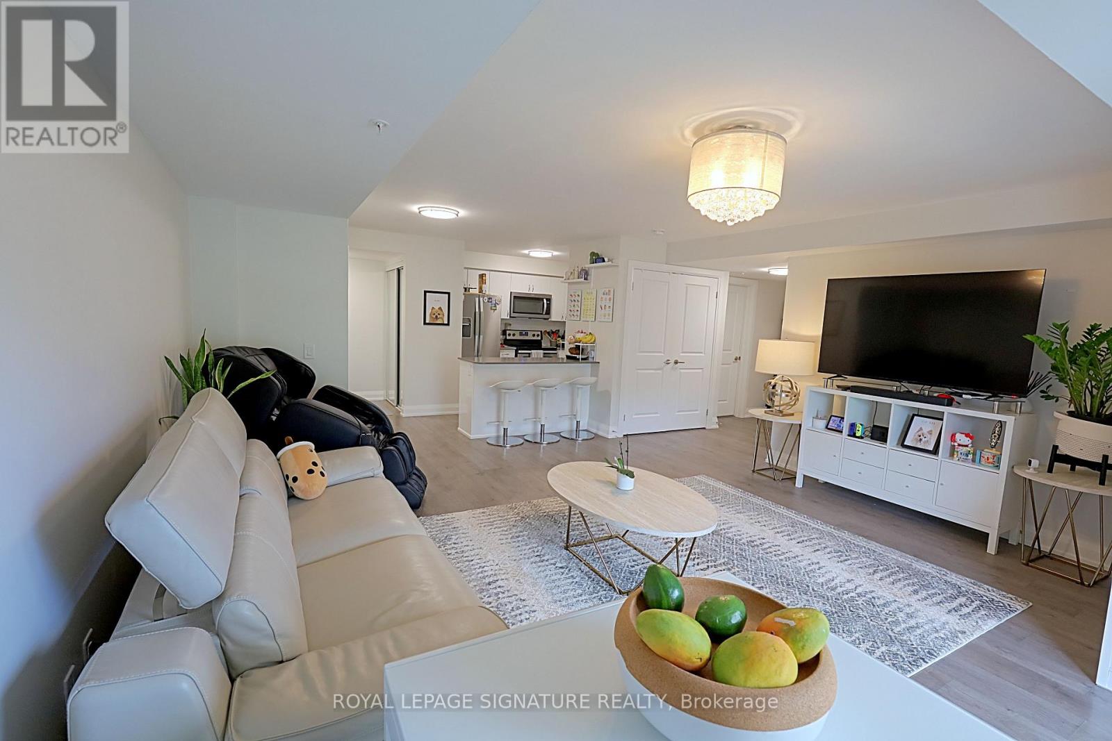 223 - 481 Rupert Avenue, Whitchurch-Stouffville, Ontario  L4A 1Y7 - Photo 6 - N13228704
