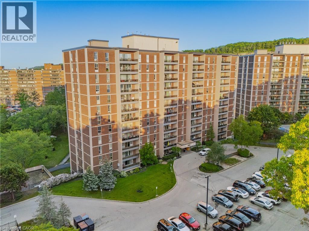 1966 Main Street W Unit# 706, Hamilton, Ontario L8S 1J5 - Photo 1 - 40833488