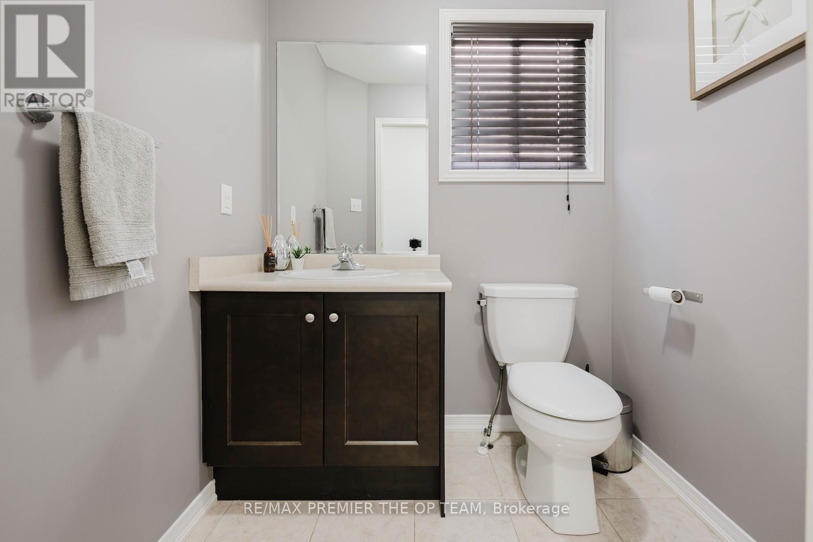 29 Manordale Crescent, Vaughan, Ontario  L4H 0T6 - Photo 15 - N13228702