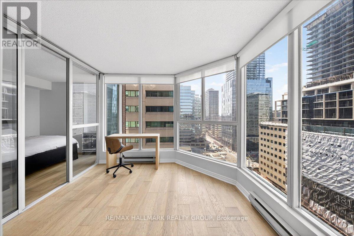 1506 - 55 Centre Avenue, Toronto, Ontario M5G 2H5 - Photo 17 - C13228842