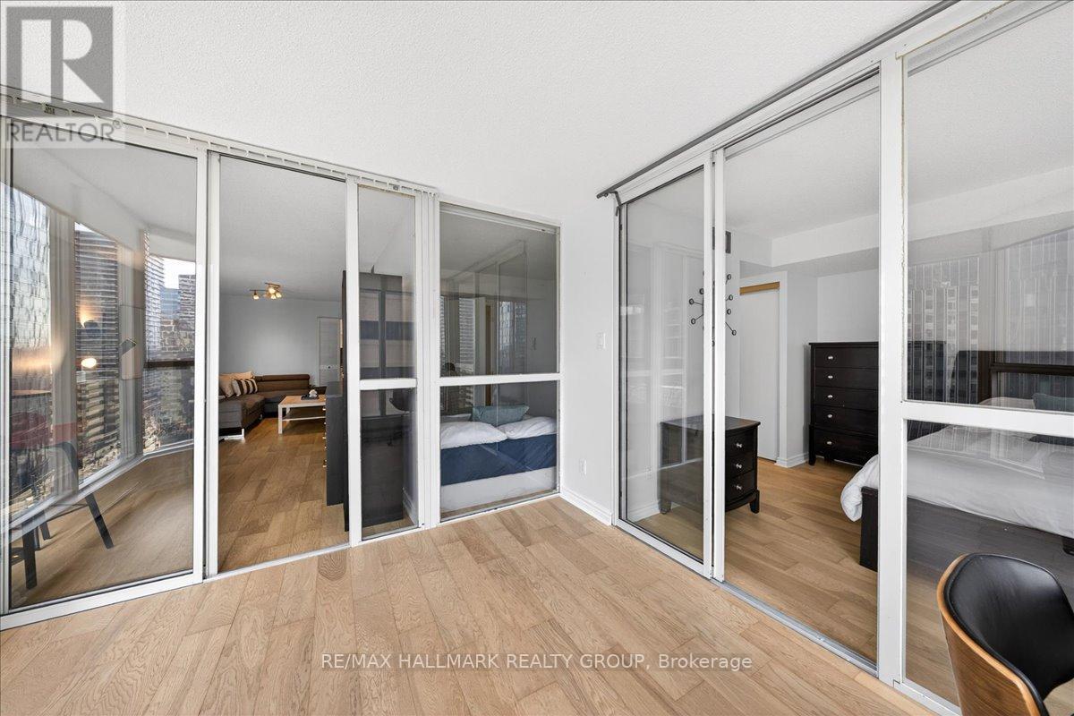 1506 - 55 Centre Avenue, Toronto, Ontario M5G 2H5 - Photo 18 - C13228842