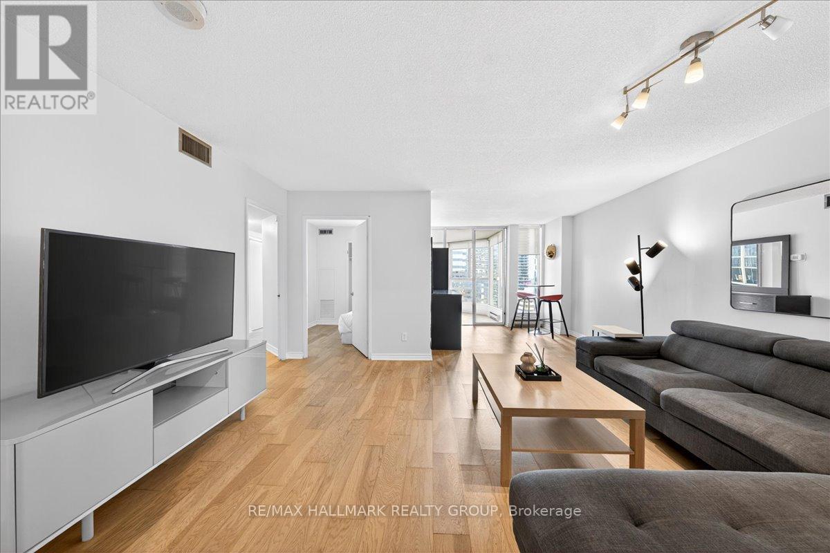 1506 - 55 Centre Avenue, Toronto, Ontario M5G 2H5 - Photo 5 - C13228842