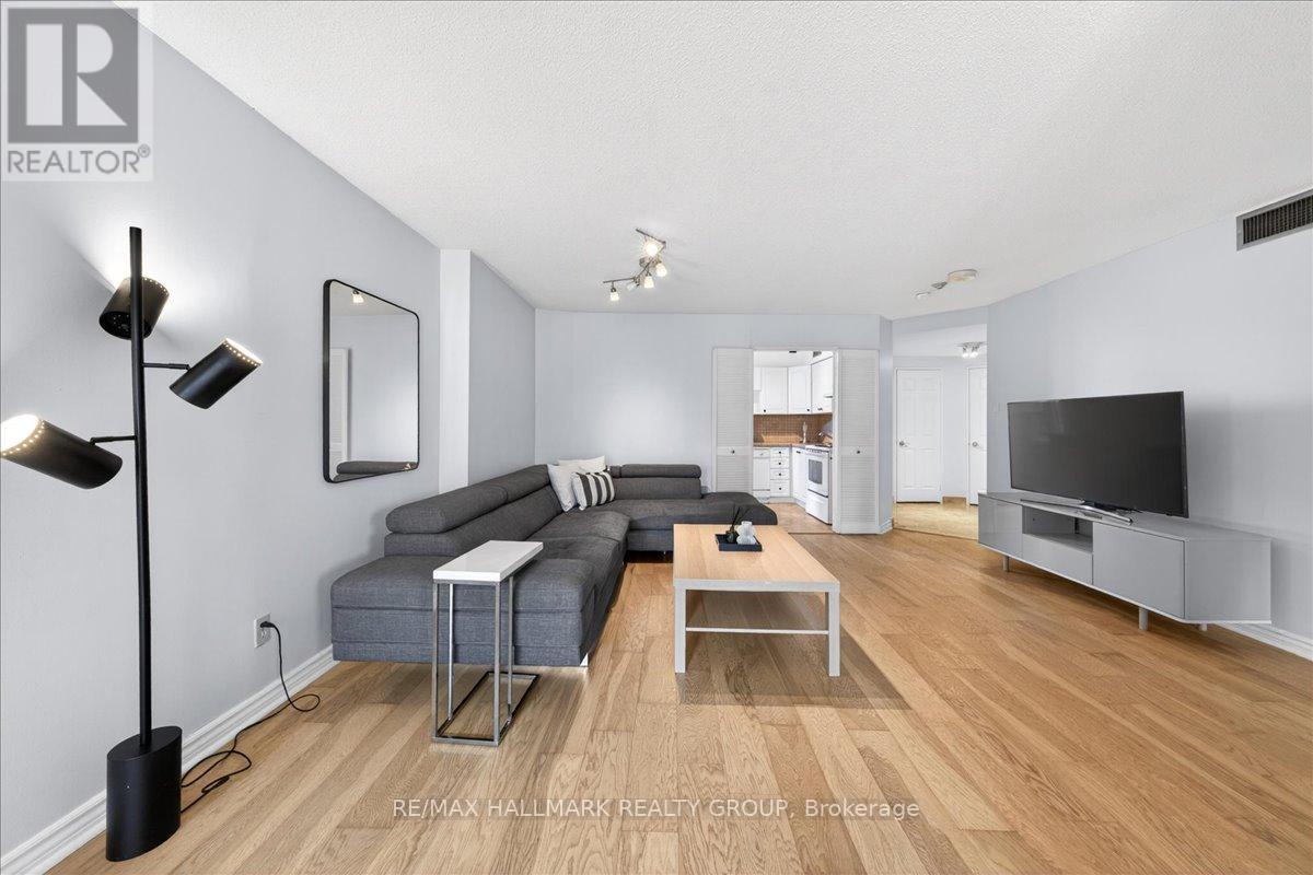 1506 - 55 Centre Avenue, Toronto, Ontario M5G 2H5 - Photo 7 - C13228842