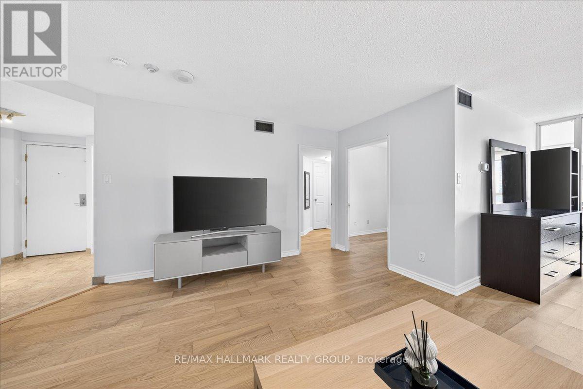 1506 - 55 Centre Avenue, Toronto, Ontario M5G 2H5 - Photo 8 - C13228842