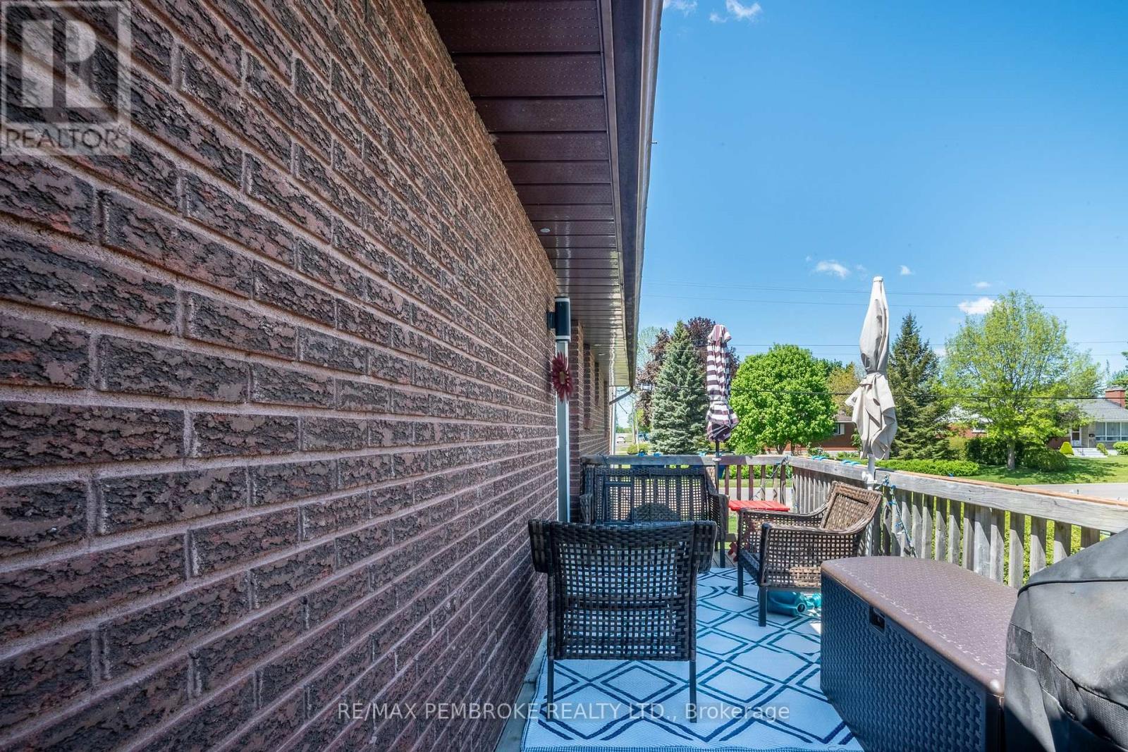 399 Chamberlain Street, Pembroke, Ontario  K8A 8C3 - Photo 16 - X13229046