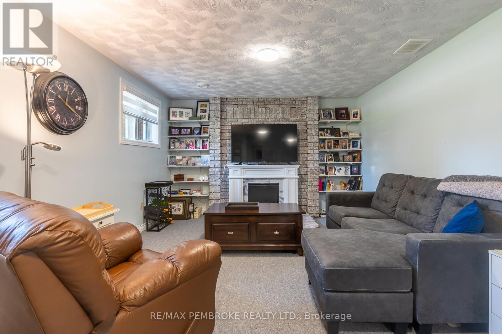 399 Chamberlain Street, Pembroke, Ontario  K8A 8C3 - Photo 39 - X13229046