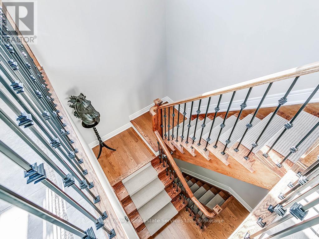 104 Wilson Street, Oakville, Ontario  L6K 1E1 - Photo 23 - W13229008