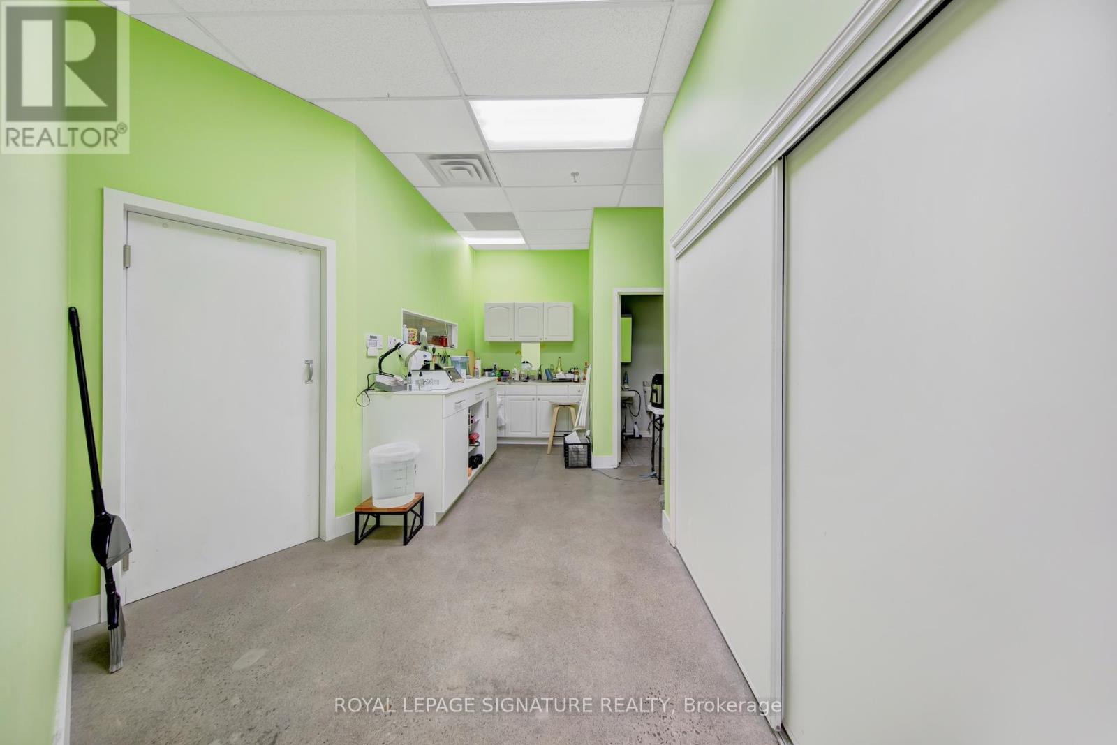 8 - 2400 Guelph Line, Burlington, Ontario  L7P 4P2 - Photo 25 - W13228574
