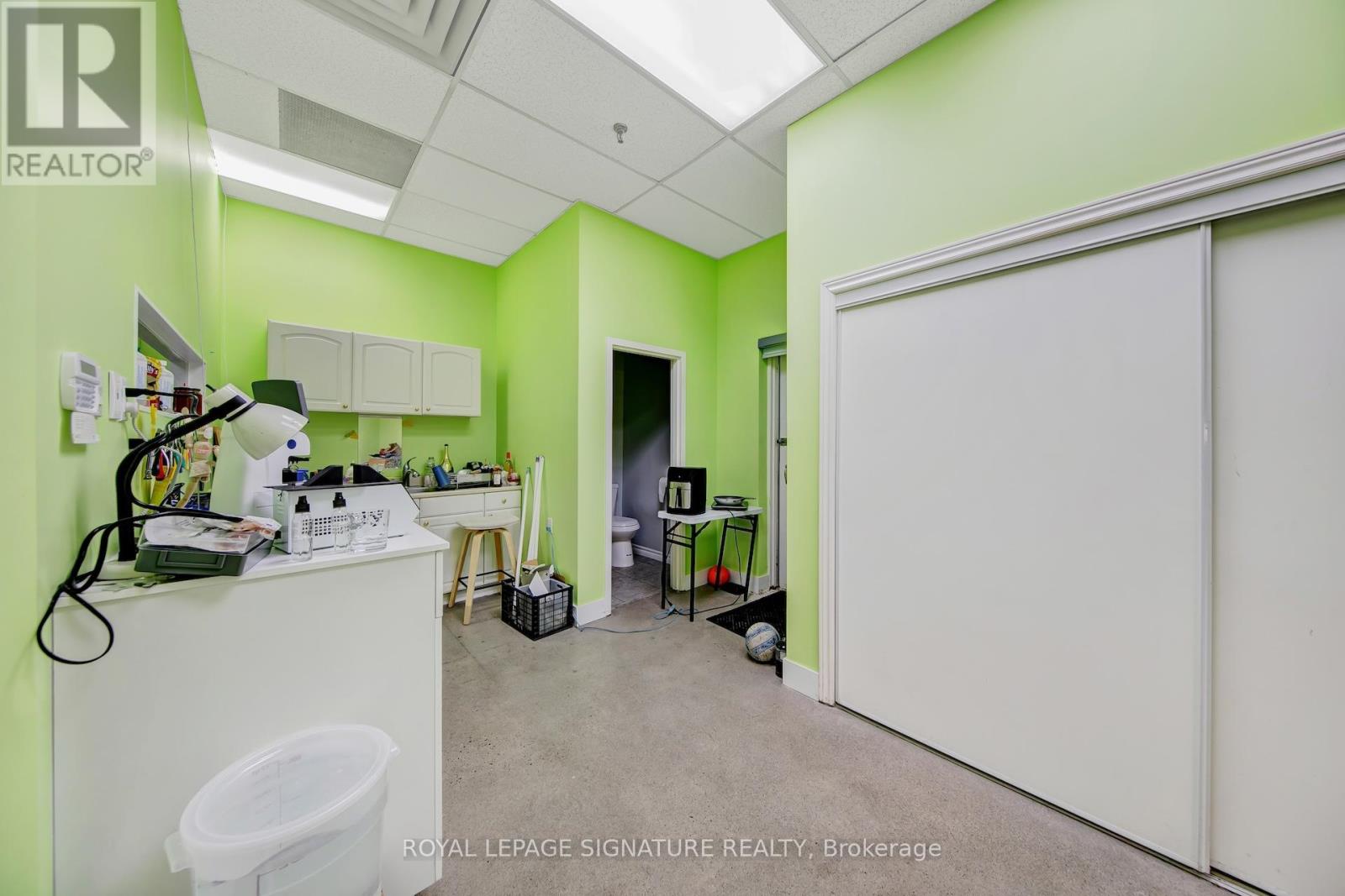 8 - 2400 Guelph Line, Burlington, Ontario  L7P 4P2 - Photo 26 - W13228574