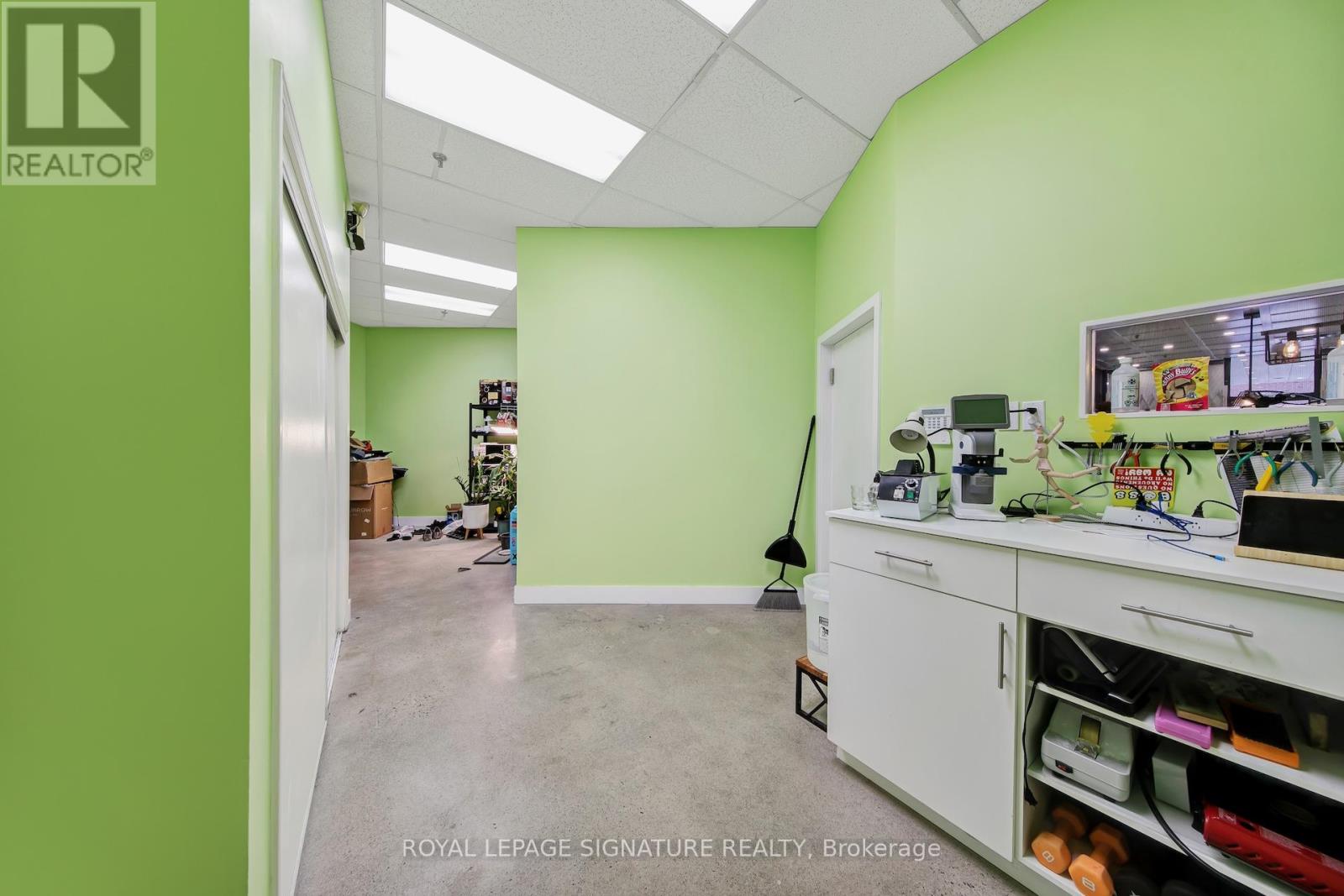 8 - 2400 Guelph Line, Burlington, Ontario  L7P 4P2 - Photo 28 - W13228574