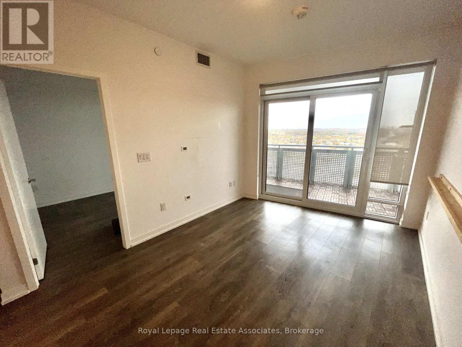 1307 - 2520 Eglinton Avenue W, Mississauga, Ontario  L5M 0Y4 - Photo 14 - W13228614