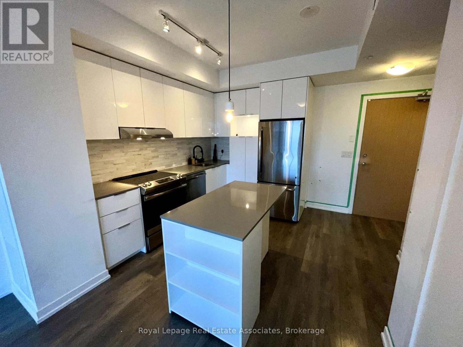 1307 - 2520 Eglinton Avenue W, Mississauga, Ontario  L5M 0Y4 - Photo 6 - W13228614