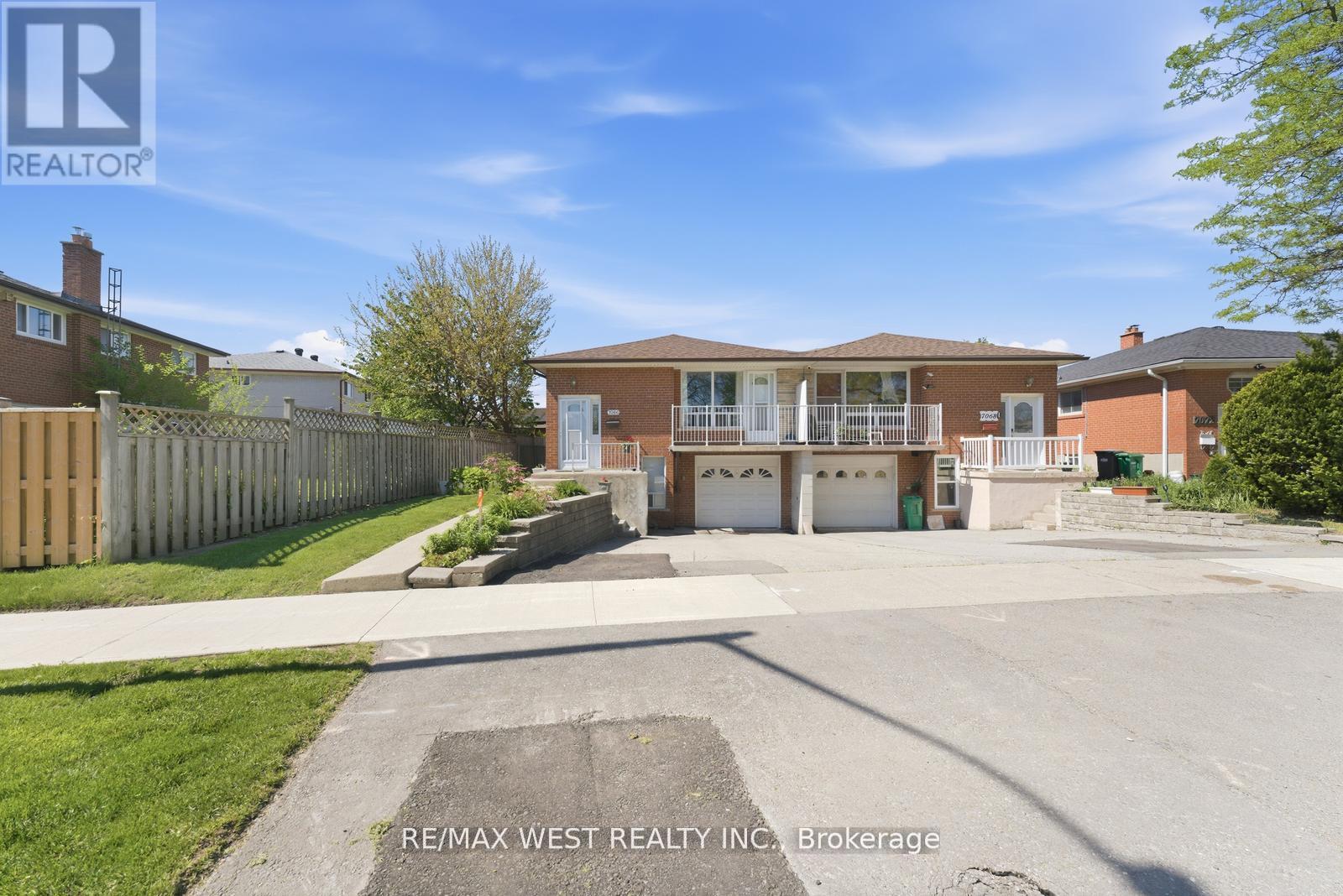 7066 MAGIC COURT, Mississauga, Ontario