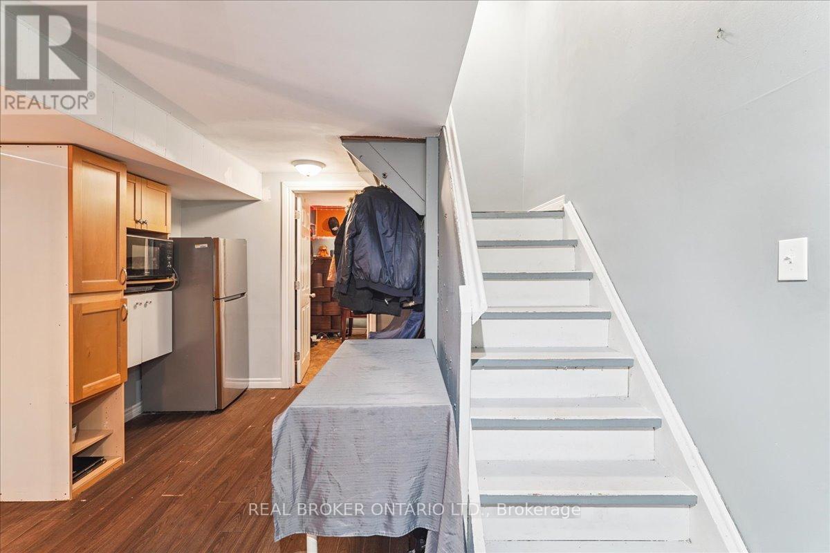 3106 Redbank Crescent, Mississauga, Ontario  L4T 1V1 - Photo 26 - W13228664