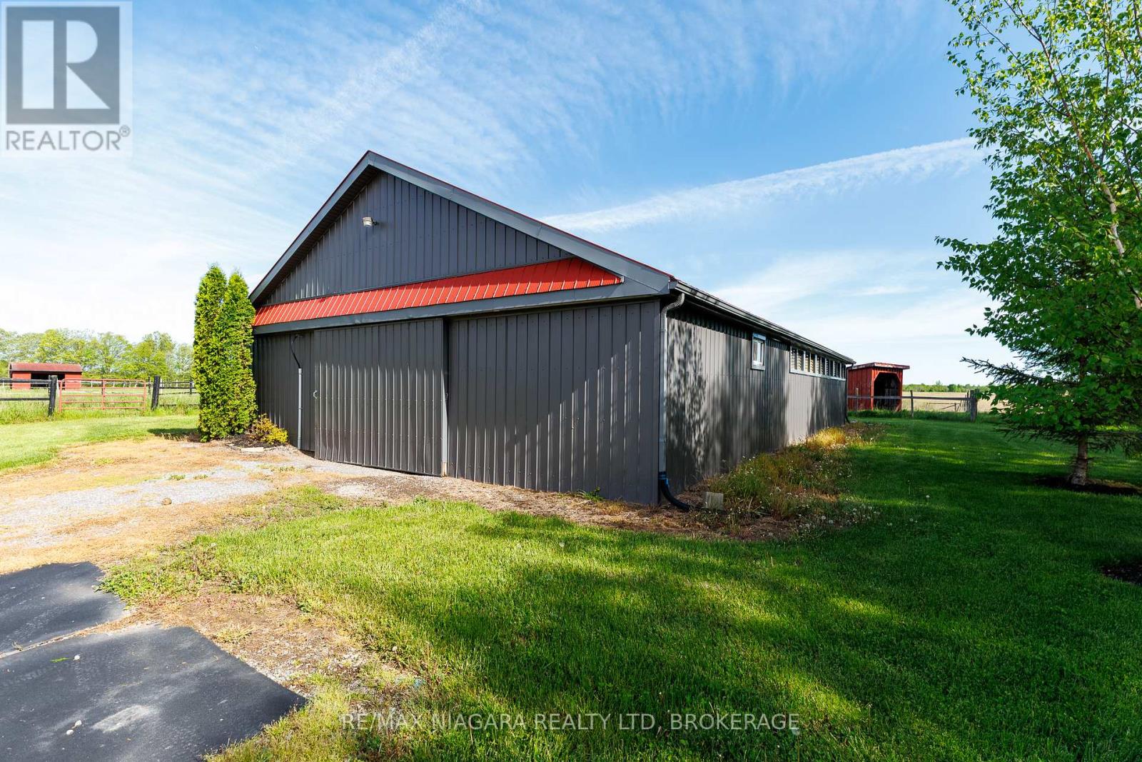 8001 Netherby Road, Niagara Falls, Ontario  L3B 5N7 - Photo 21 - X13229050