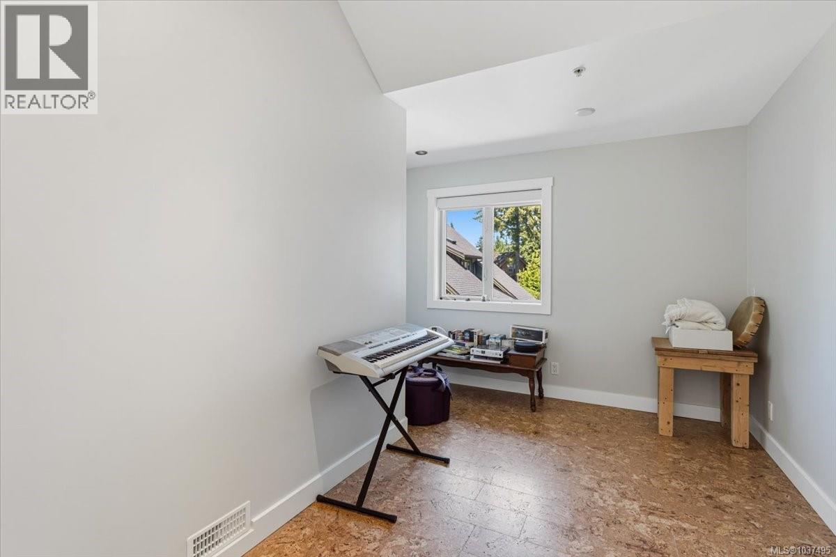 100 5271 Rutherford Rd, Nanaimo, British Columbia  V9T 5N9 - Photo 33 - 1037495