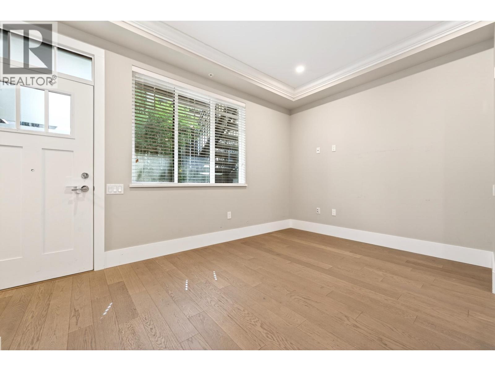 7523 Yukon Street, Vancouver, British Columbia  V5X 2Y4 - Photo 2 - R3130082