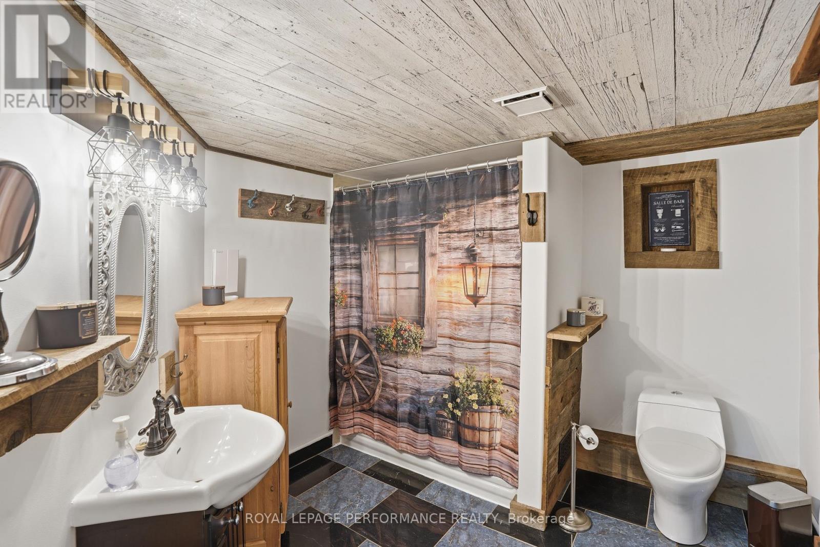 961 Boundary Road, Alfred And Plantagenet, Ontario  K0B 1C0 - Photo 11 - X13228980