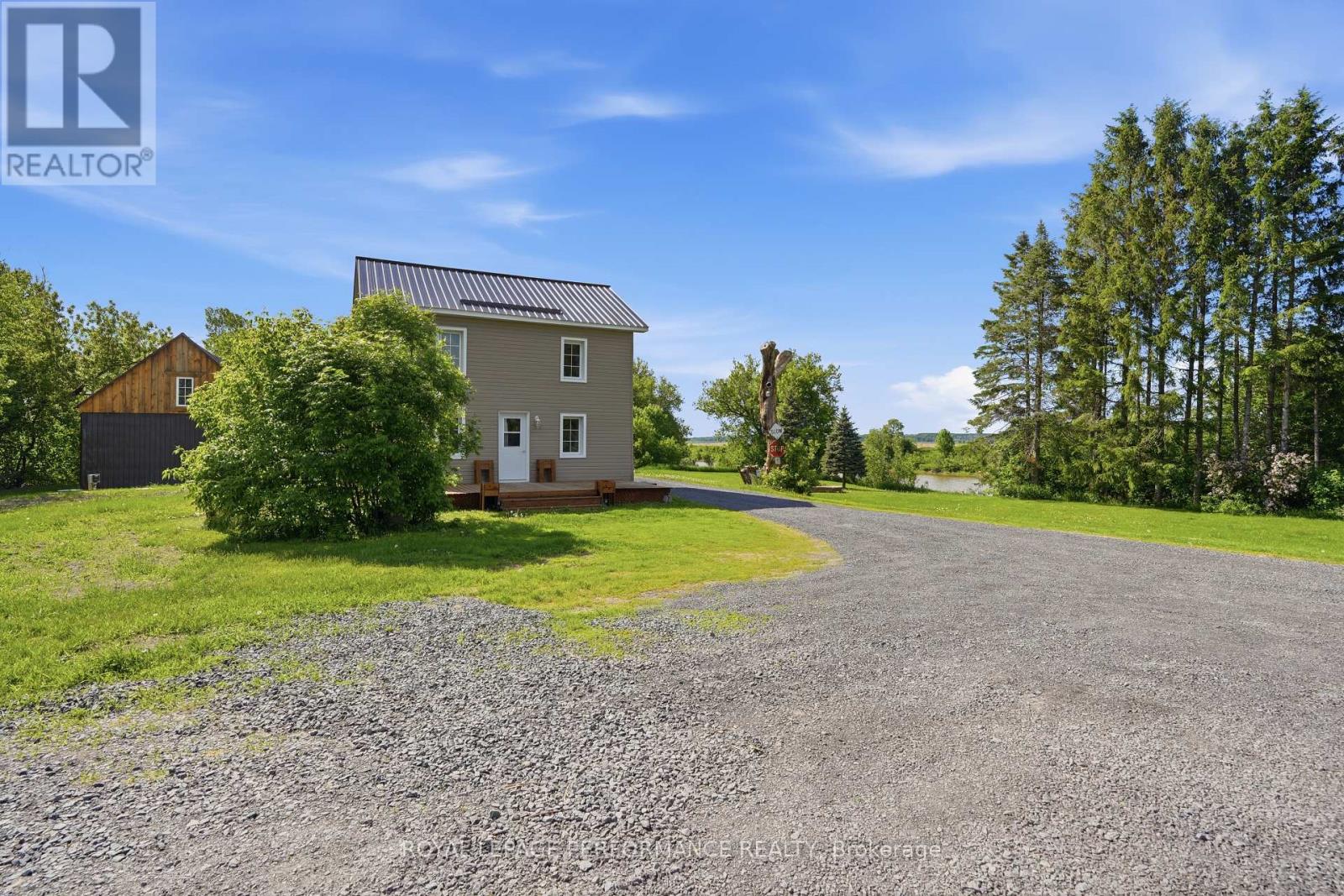 961 Boundary Road, Alfred And Plantagenet, Ontario  K0B 1C0 - Photo 28 - X13228980
