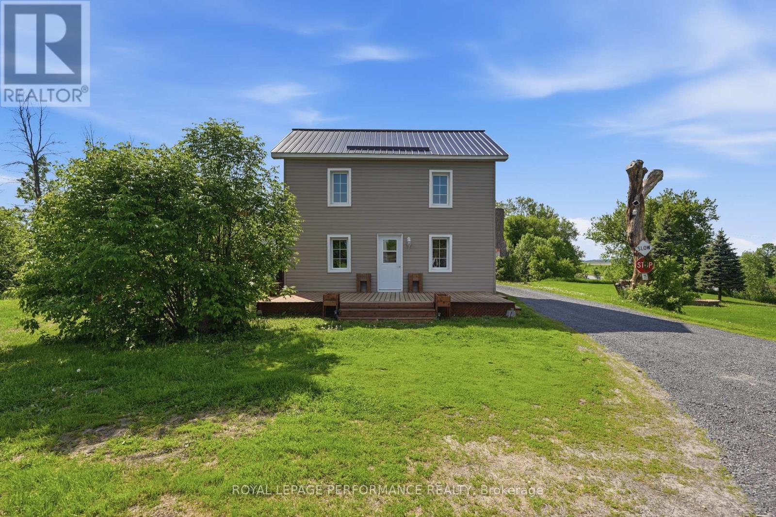 961 Boundary Road, Alfred And Plantagenet, Ontario K0B 1C0 - Photo 3 - X13228980