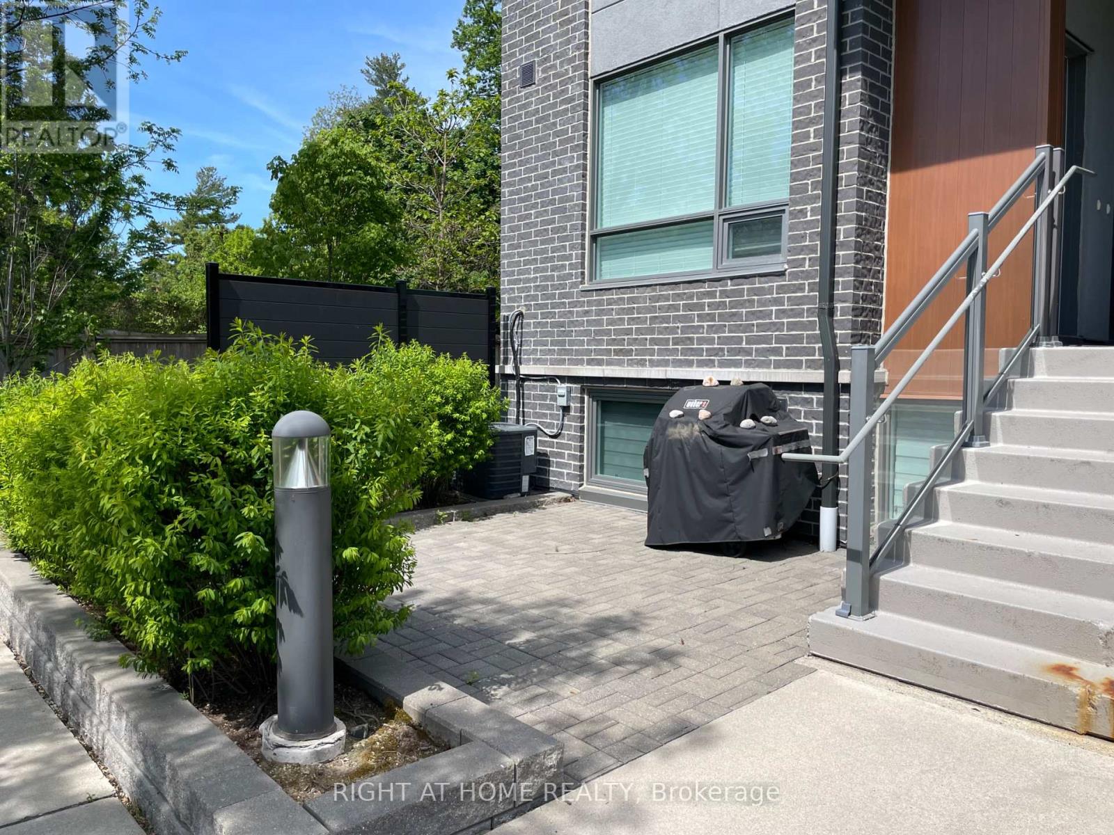 38 - 650 Atwater Avenue, Mississauga, Ontario  L5G 4K7 - Photo 6 - W13221506