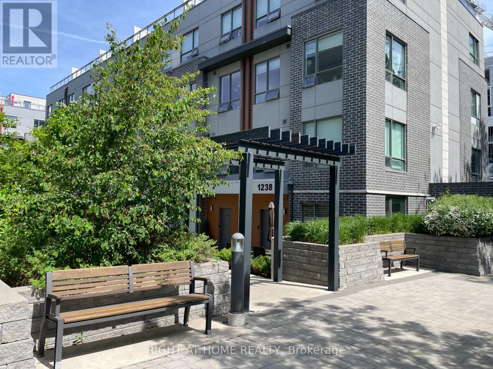 38 - 650 Atwater Avenue, Mississauga, Ontario  L5G 4K7 - Photo 26 - W13221506
