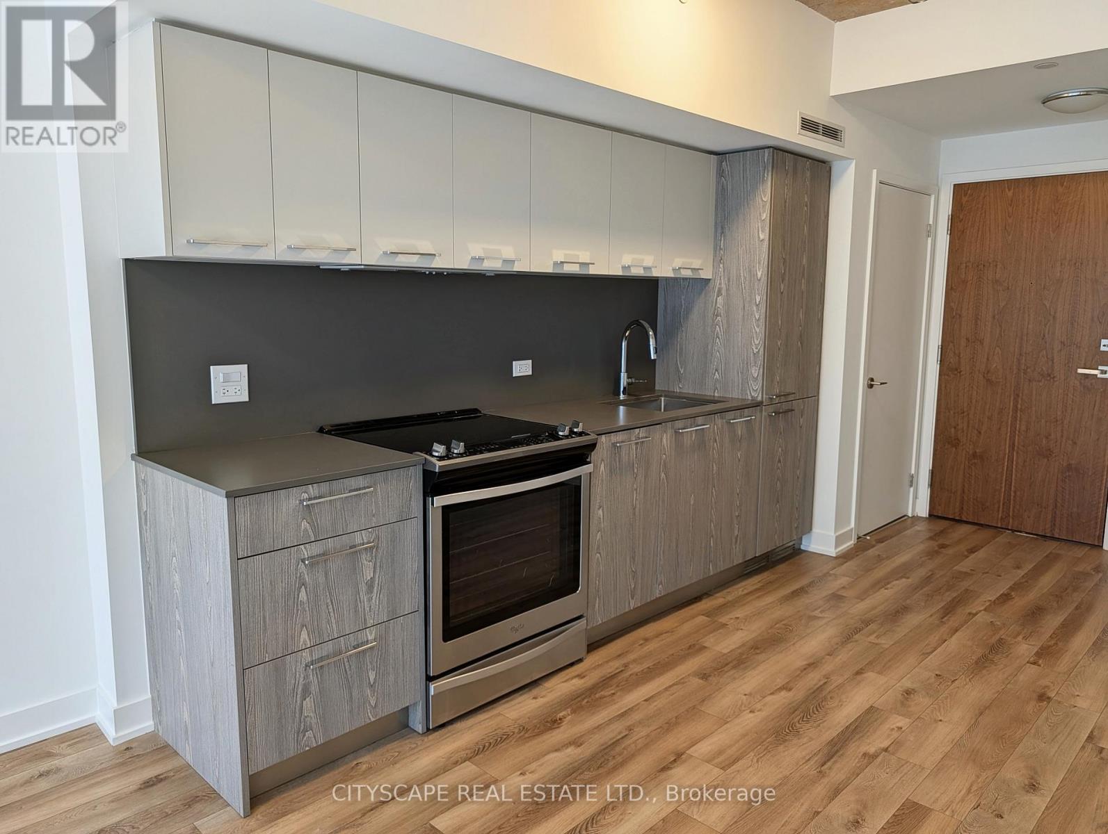 514 - 30 Baseball Place, Toronto, Ontario  M4M 0E8 - Photo 4 - E13217892
