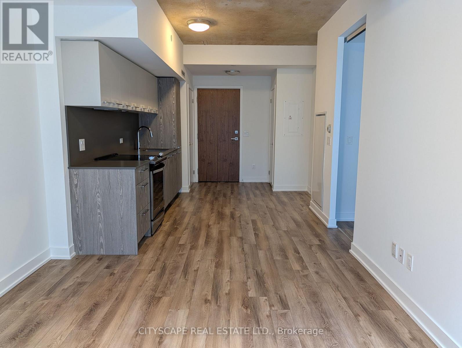 514 - 30 Baseball Place, Toronto, Ontario  M4M 0E8 - Photo 2 - E13217892