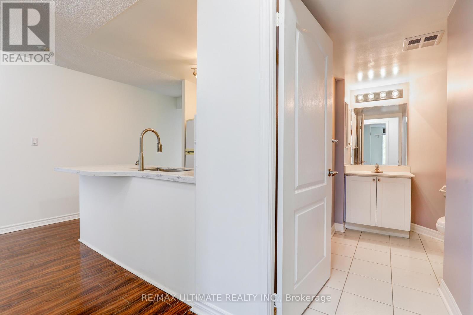 202 - 1 Rean Drive, Toronto, Ontario  M2K 3C1 - Photo 11 - C13228784