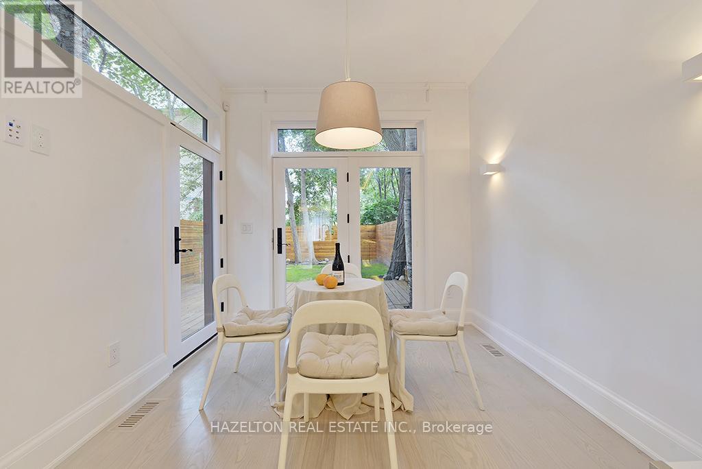 12 Webster Avenue, Toronto, Ontario  M5R 1N7 - Photo 11 - C13228786