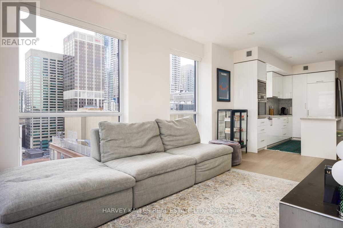 1906 - 88 Cumberland Street, Toronto, Ontario  M5R 1B9 - Photo 11 - C13228854