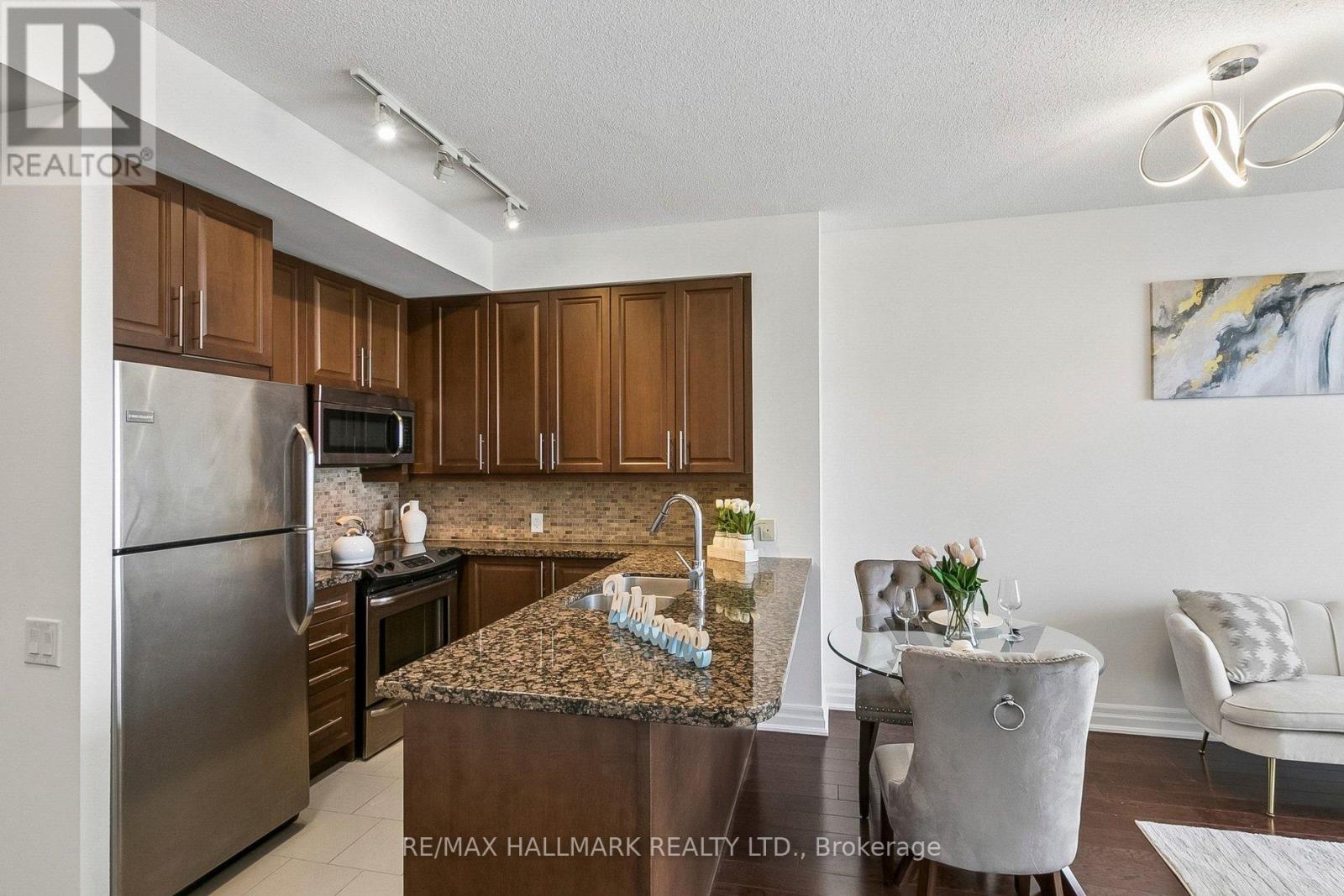 17 Ruddington Drive, Toronto, Ontario  M2K 0A8 - Photo 12 - C13228928