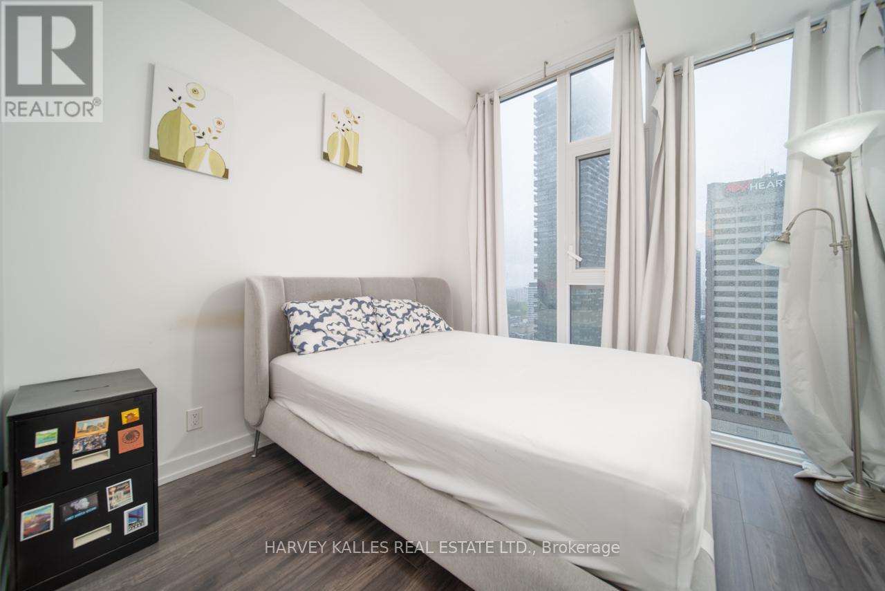 2607 - 33 Helendale Avenue, Toronto, Ontario  M4R 1C5 - Photo 17 - C13229052