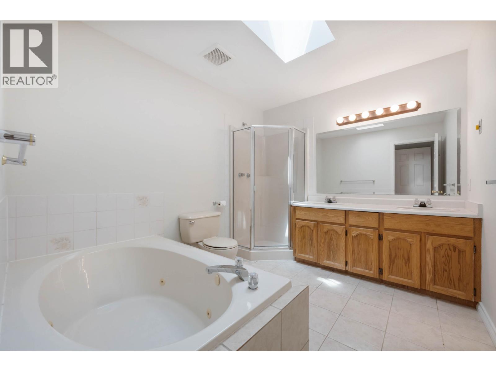11484 207 Street, Maple Ridge, British Columbia  V2X 1X1 - Photo 25 - R3130635
