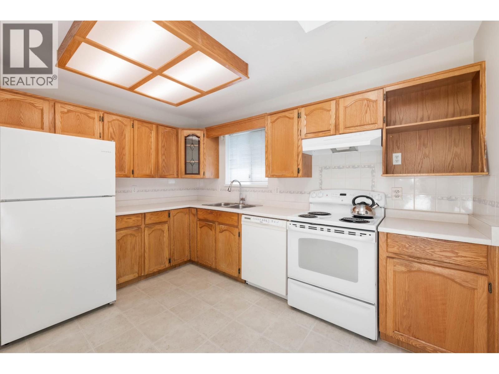 11484 207 Street, Maple Ridge, British Columbia  V2X 1X1 - Photo 12 - R3130635