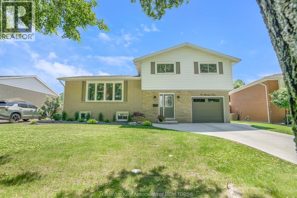 MLS# 26012644: 103 CARDINAL CRESCENT, Chatham, Canada