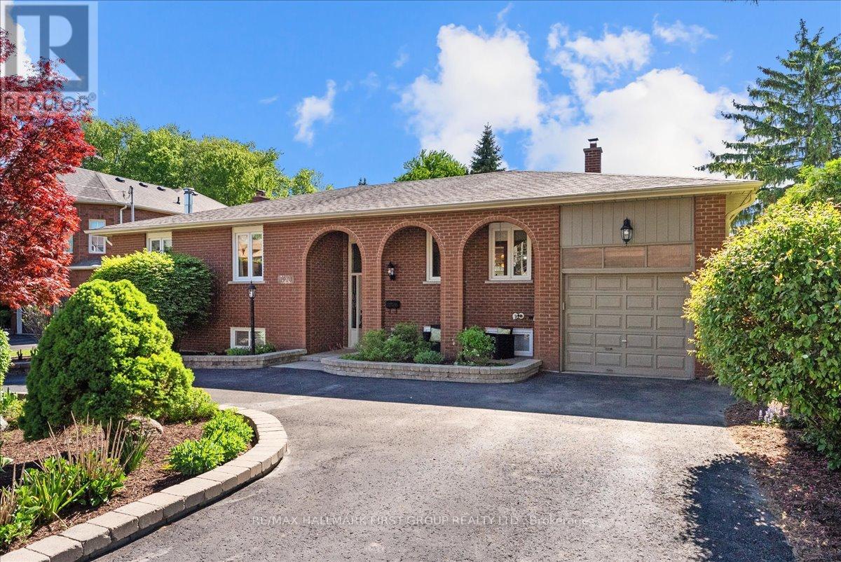 1978 Fairport Road, Pickering, Ontario  L1V 1T4 - Photo 3 - E13228860
