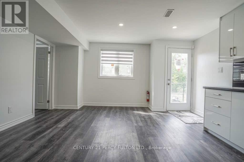 Bsmt - 1040 Foxtail Crescent, Pickering, Ontario  L1X 0E7 - Photo 12 - E13228978