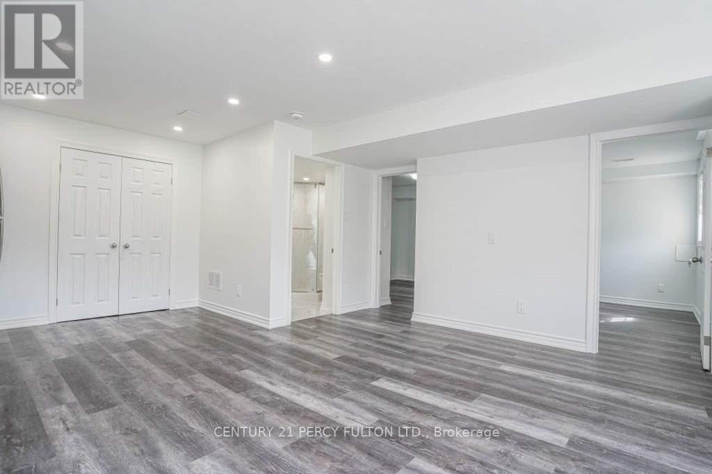 Bsmt - 1040 Foxtail Crescent, Pickering, Ontario  L1X 0E7 - Photo 13 - E13228978
