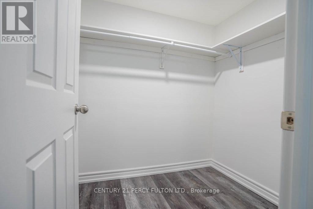 Bsmt - 1040 Foxtail Crescent, Pickering, Ontario  L1X 0E7 - Photo 19 - E13228978