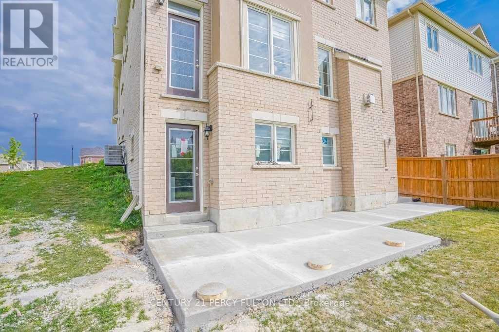 Bsmt - 1040 Foxtail Crescent, Pickering, Ontario  L1X 0E7 - Photo 4 - E13228978