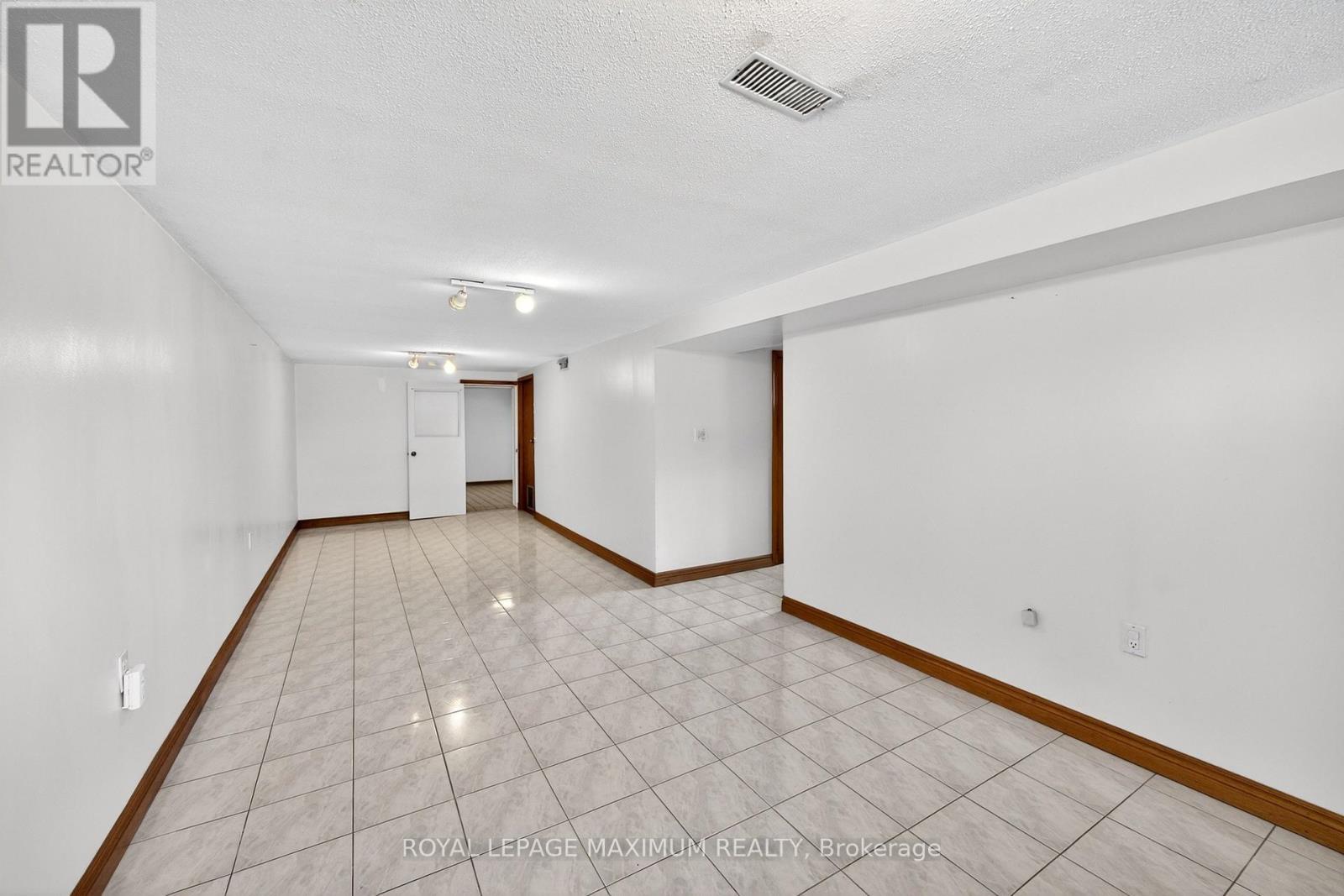 3 Japonica Road, Toronto, Ontario  M1R 4R6 - Photo 24 - E13229070